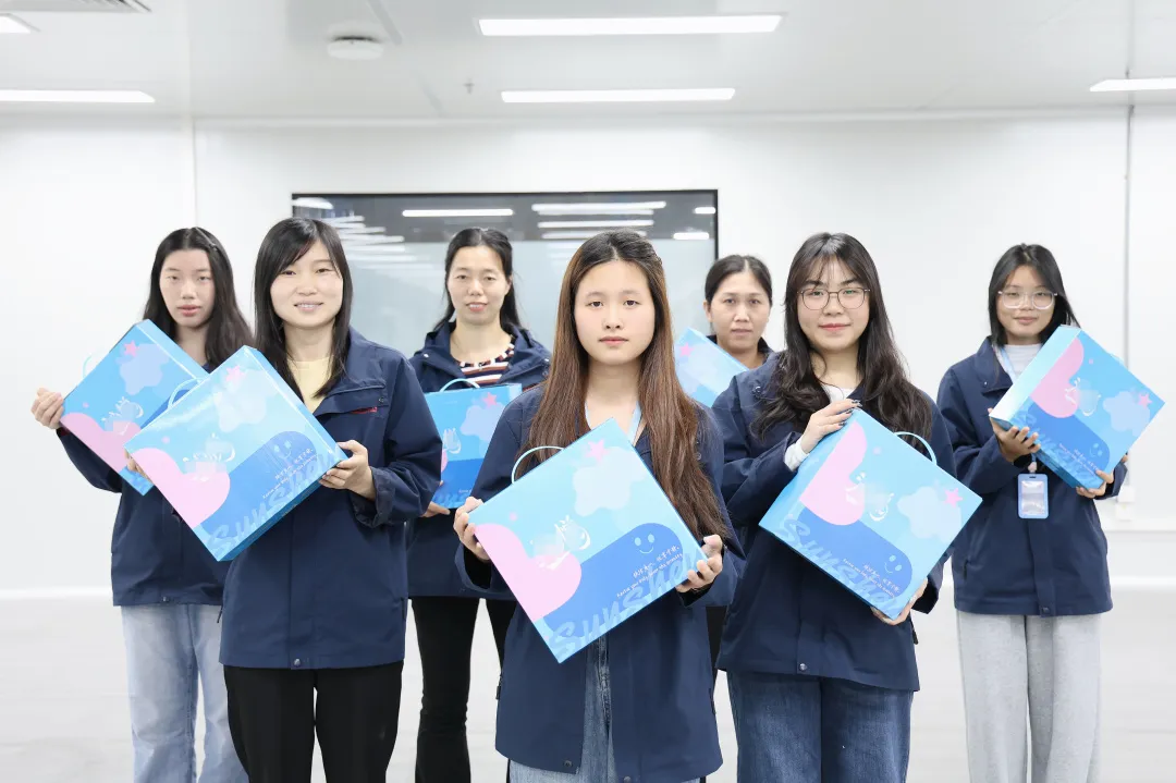 女神节：黄石“乒”出欢乐，昭通“河妆你甜美！